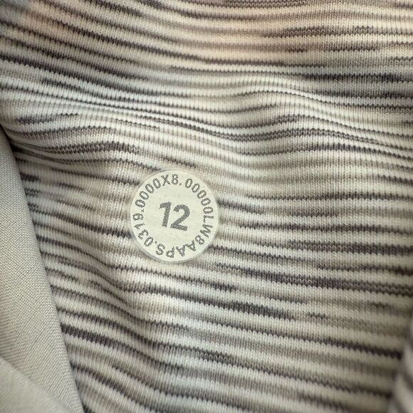 Lululemon On the Fly Skirt Woven Wee Are From Space Nimbus Battleship Size 12 - Picture 5 of 5